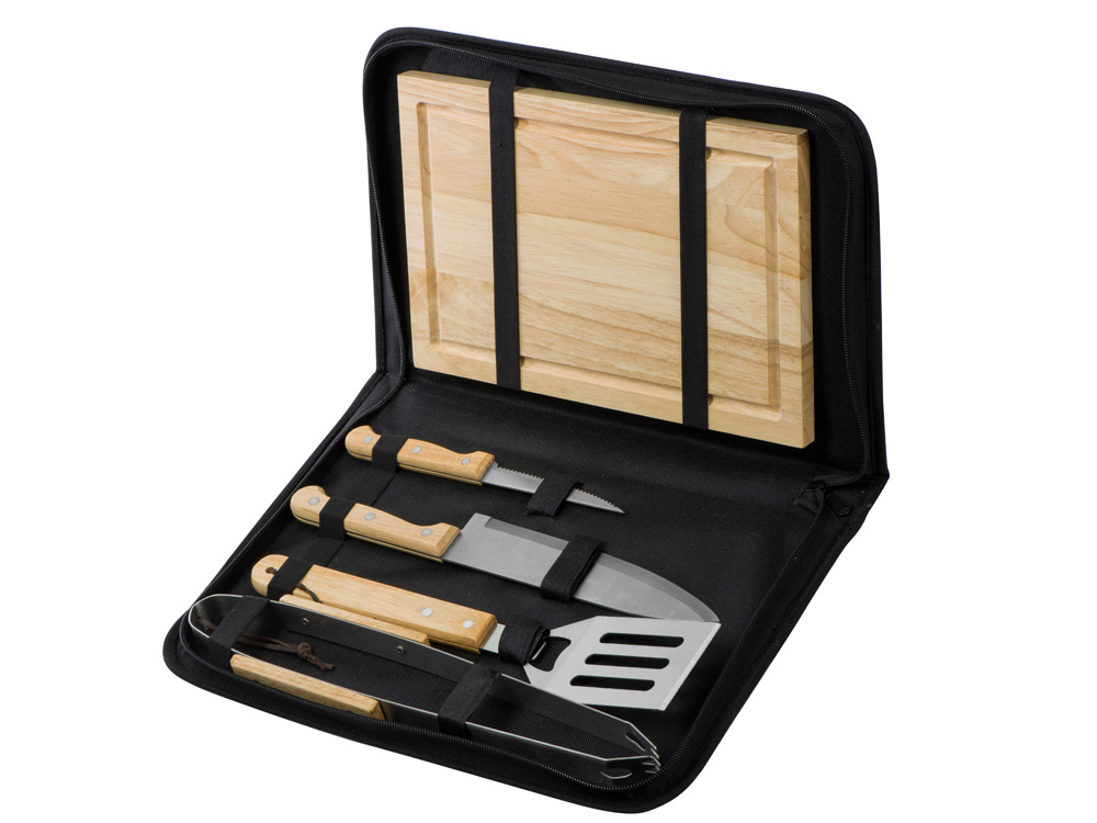 nabor_dlya_barbekyu_terra_iz_6_predmetov_s_razdelochnoy_doskoy