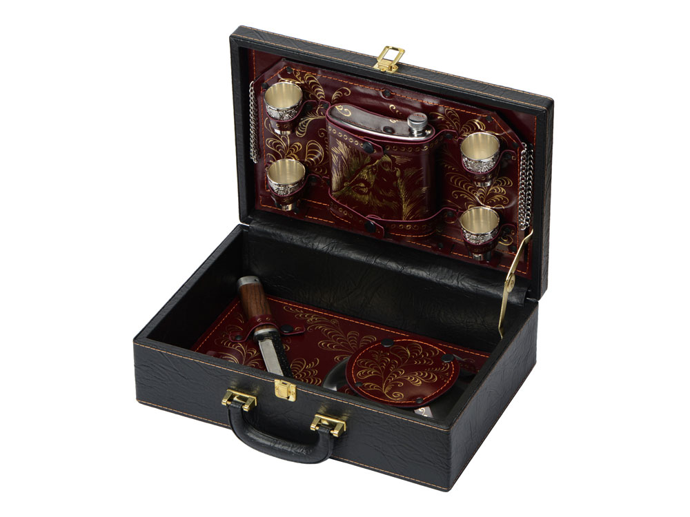 nabor_piknik_v_lesu_korichnevyy