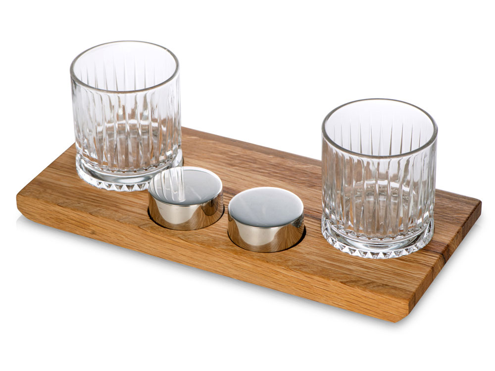 nabor_dlya_viski_i_kokteyley_na_podstavke_iz_duba_savour