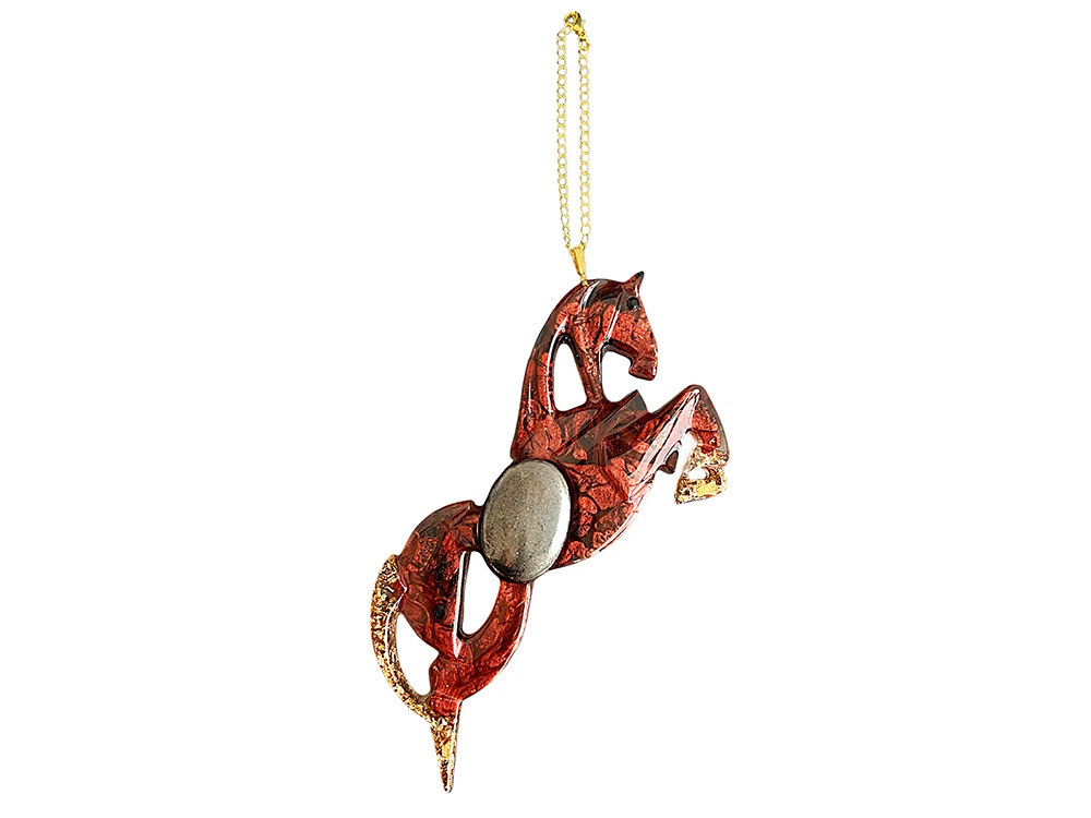 elochnye_igrushki_loshad_simvoly_goda_granat