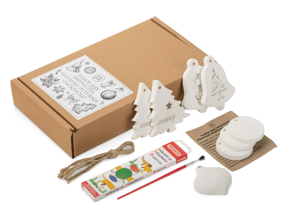 nabor_dlya_tvorchestva_yelochnye_igrushki_raskraski