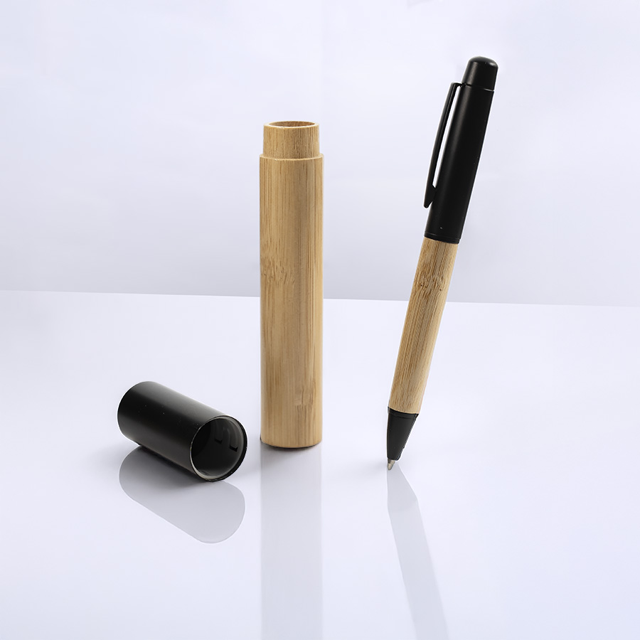 ruchka_sharikovaya_balk_v_tube_futlyare_bezhevyy_chernyy_bambuk_metall